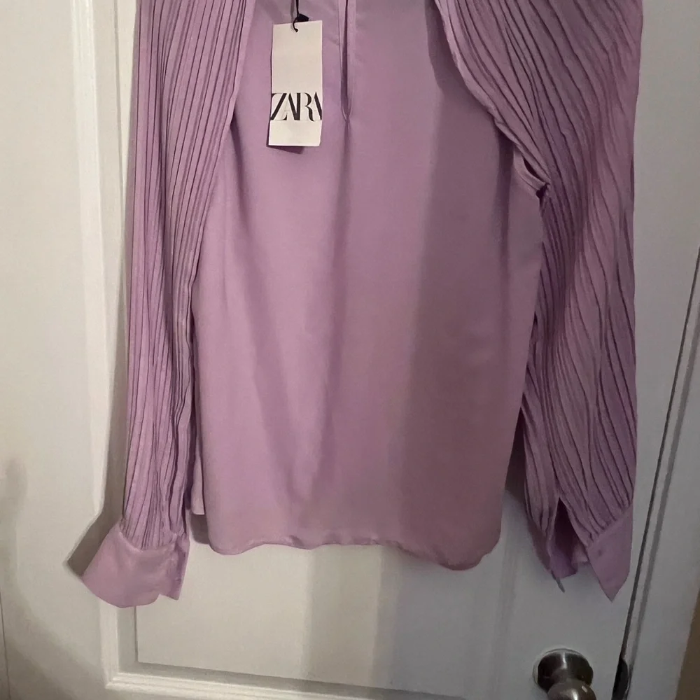 Zara Purple Pleated Bishop Sleeve Blouse - Picture 3 of 6